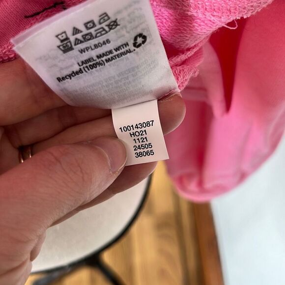 Charter Club Womens Top Heart Button Shoulder Long Sleeve Pink Size Petite NWT - Picture 14 of 14